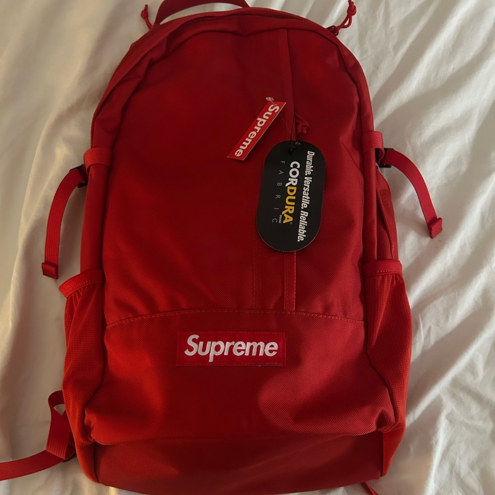 SUPREME CLASSIC RED BACKPACK
